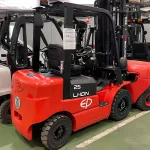 Mobicon apresenta seu primeiro manipulador de contêineres com emissão zero