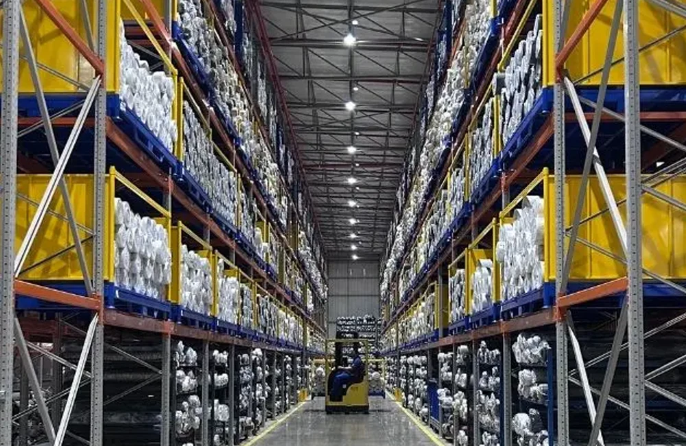 Centro de distribuição da Cipatex em Cerquilho após ampliação de R$ 8 milhões com automação e economia de 80% em energia