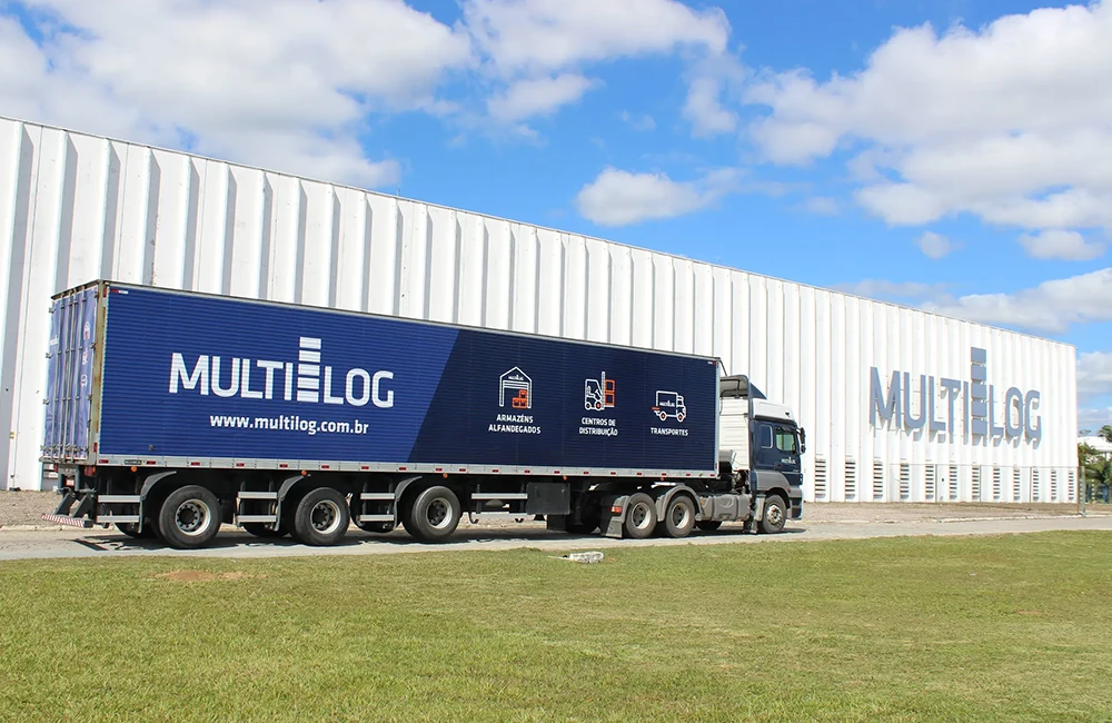 Multilog reconhecida no top 100 de inovação em TI pelo IT Forum 2025 com investimento de 4% da receita