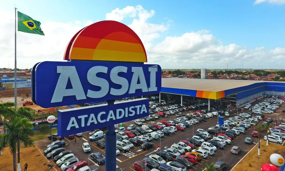 Fulfillment atacarejo: Assaí distribui produtos não perecíveis via centros de distribuição do Mercado Livre em São Paulo